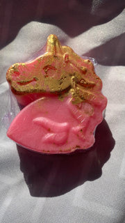 Savon tête de licorne au fruit de dragon