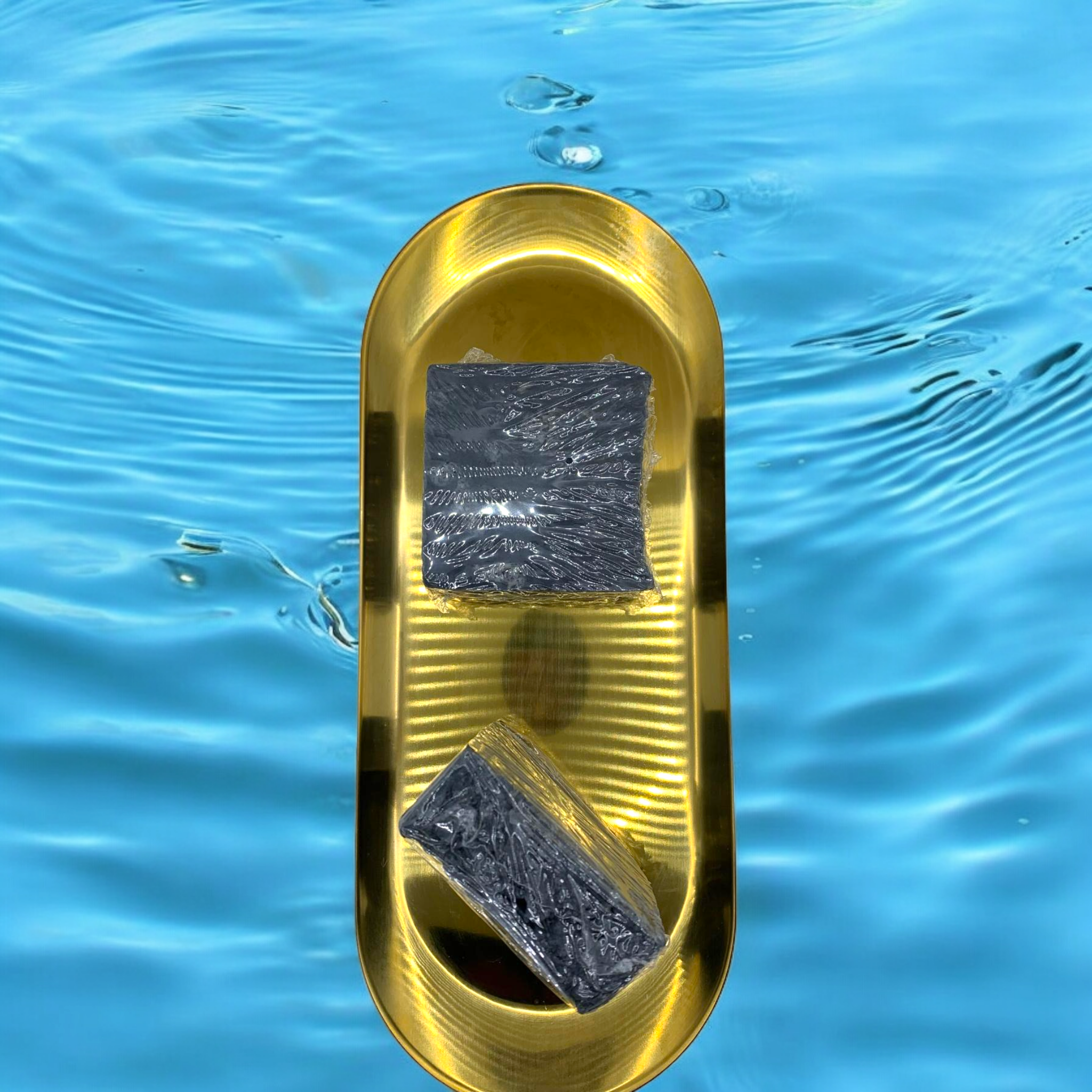 Savon naturel anti acné au charbon actif