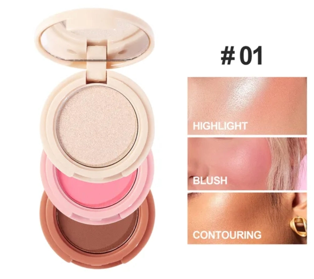 Pack 'Glow up' 3en1 avec highlighter, blush et contour