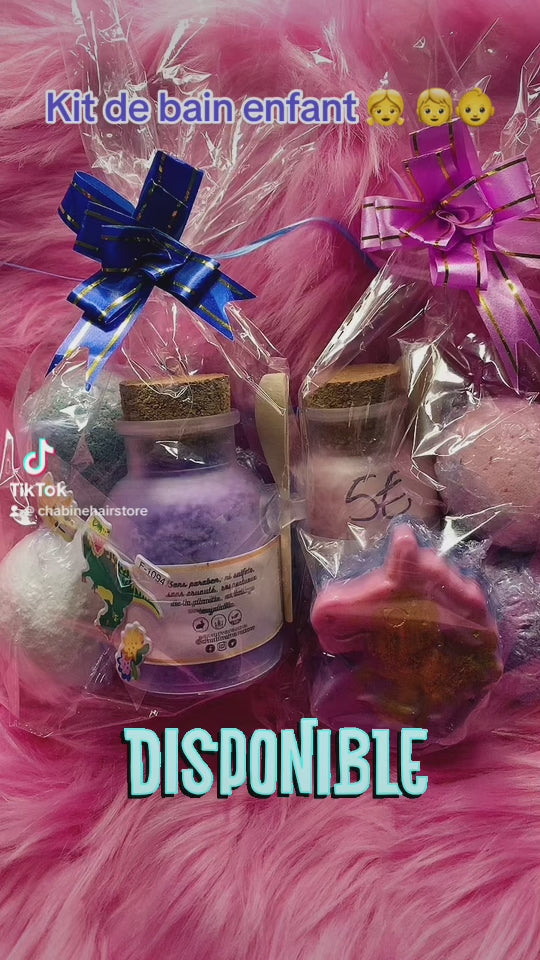 Charger la vidéo : Coffret de bain 🛁 enfant🧒 👦 👧