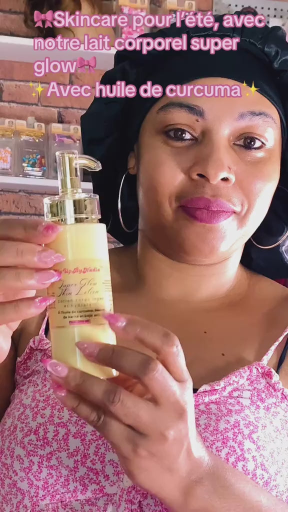 Charger la vidéo : Lait corps curcuma éclaircissant et hydratant.