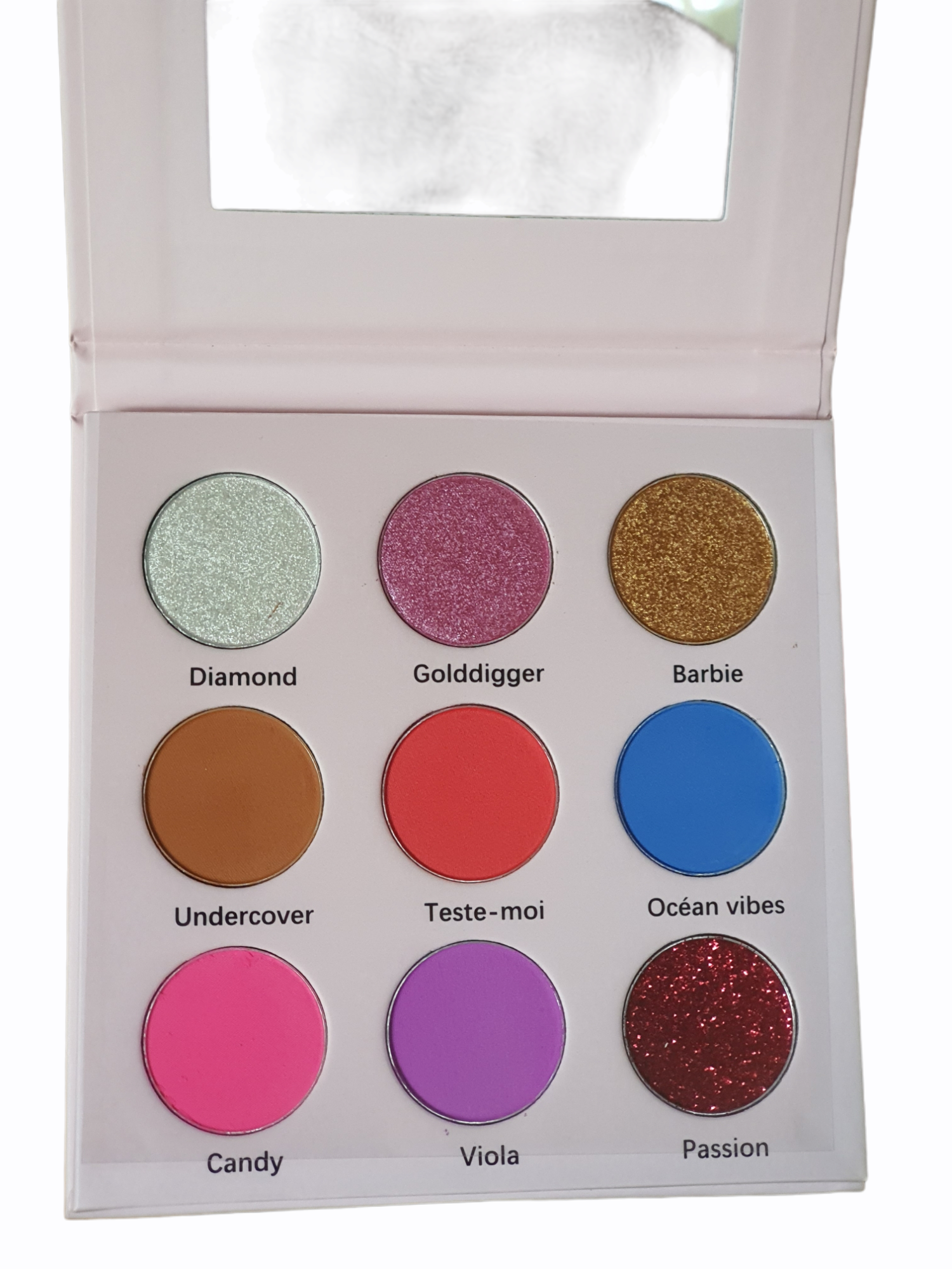 Palette fard à paupieres Waterproof Hypoallergénique.